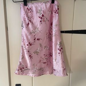 gorgeous midi silk-like skirt
